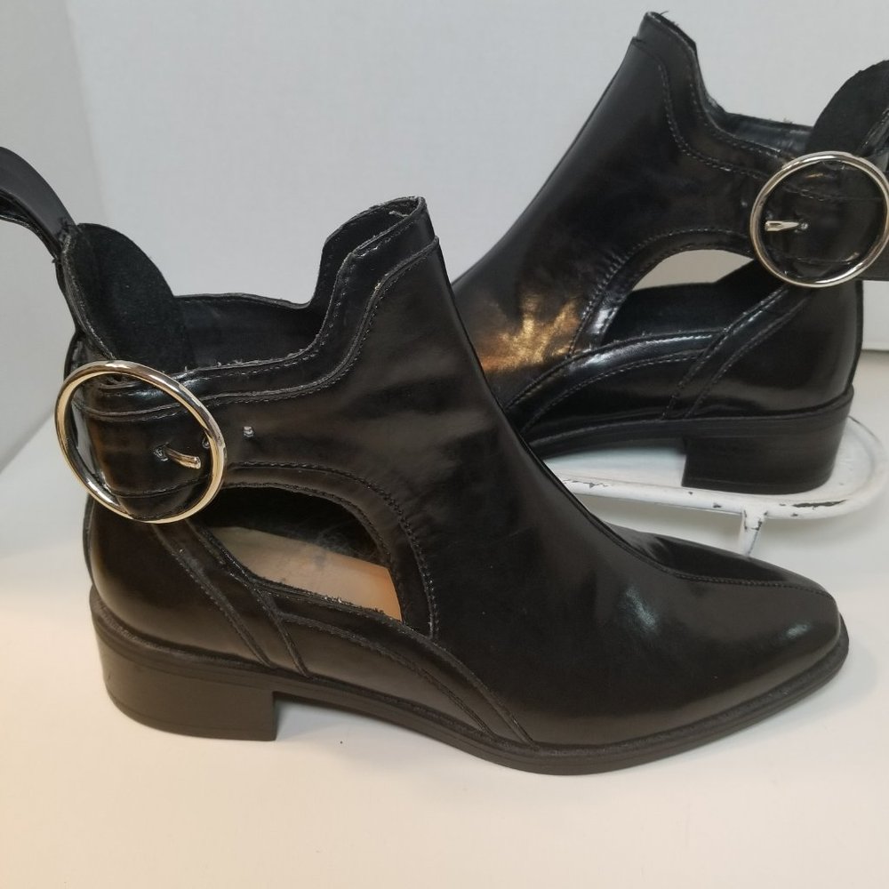 Zara Black Buckle Boots With Cutout Detail Size 37